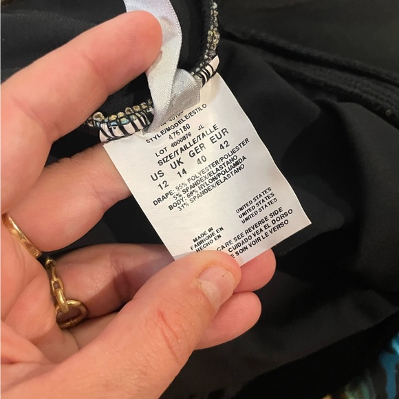 NWT MiracleSuit ||one-piece vibrant bold animal print Vixen magic suitSize 12. - Picture 10 of 11